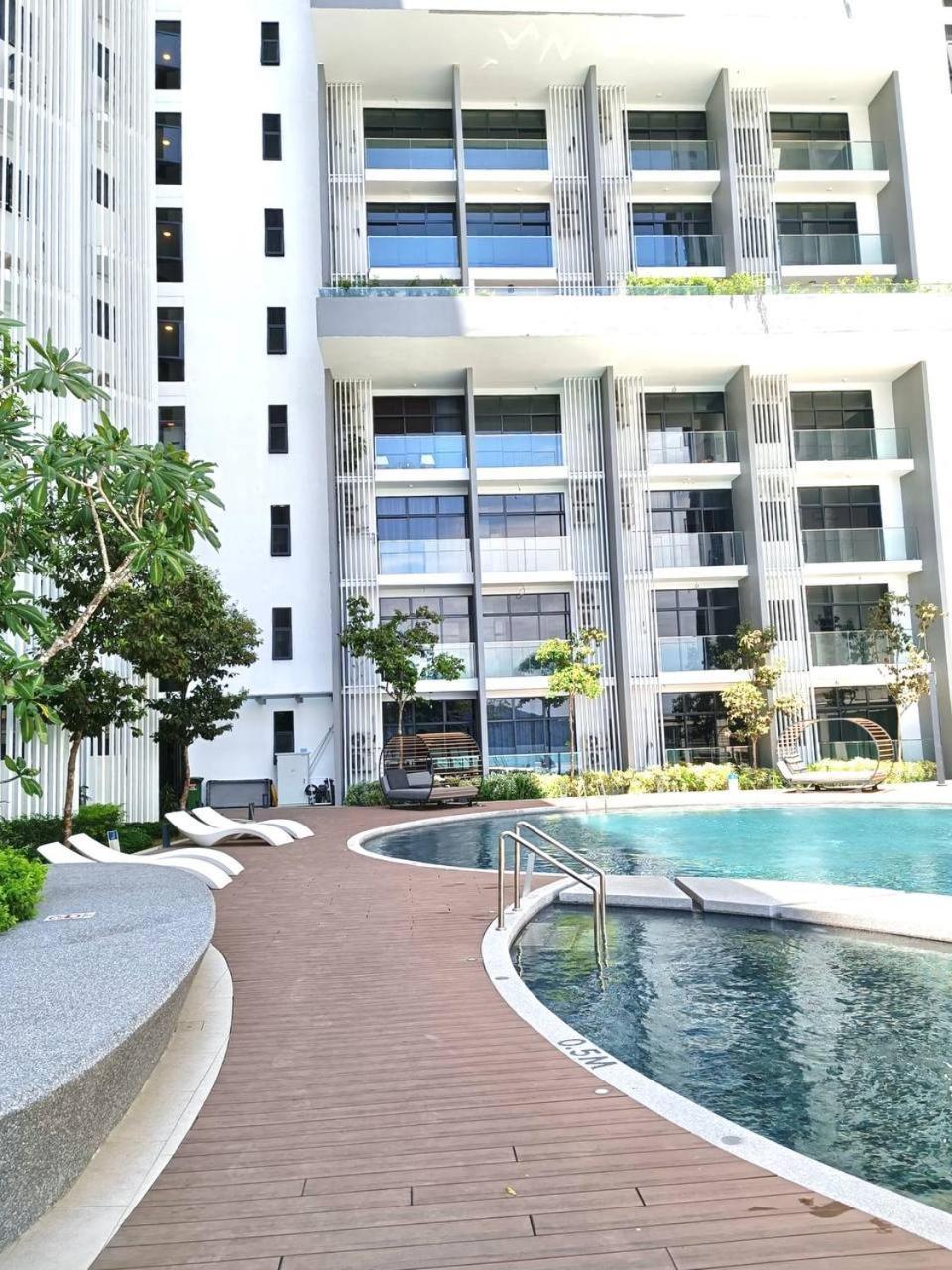 Covesign Suite, The Shore Kota Kinabalu Dış mekan fotoğraf